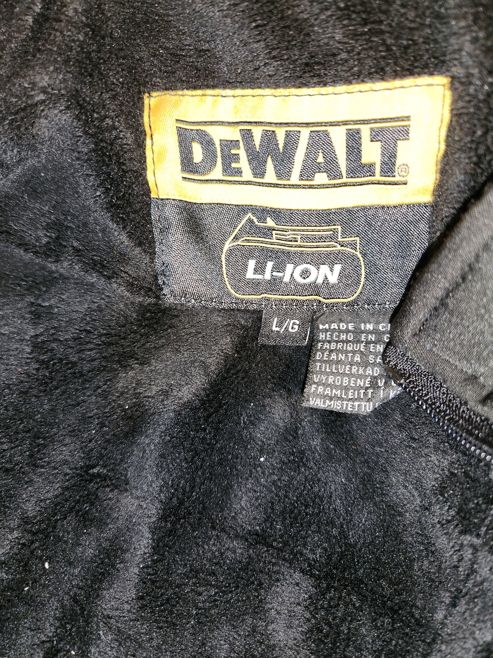 DeWalt Work Jacket - Picture 6 of 9